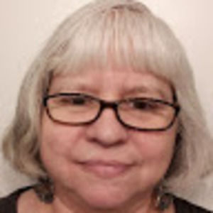 Meet your Posher, Lynn